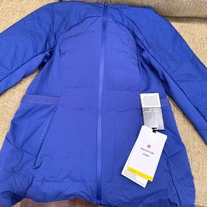 Lululemon down jacket size M